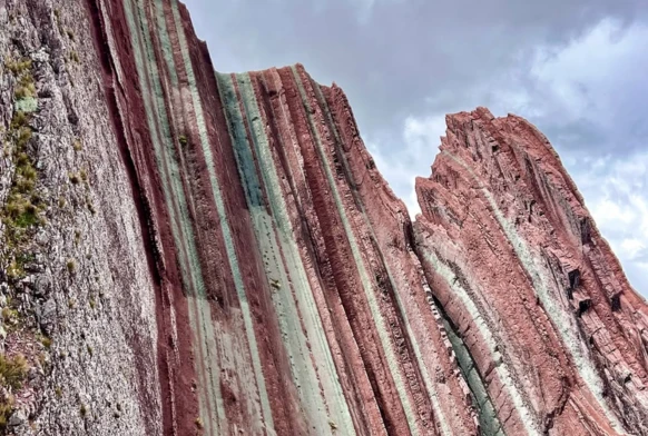 Pallay Punchu Tour | Incredible Colored Mountain Hike