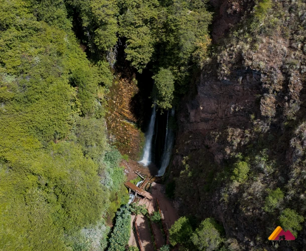 Chinchero to Urquillos Trek