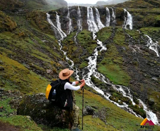 7 Cataratas de Quishuarani