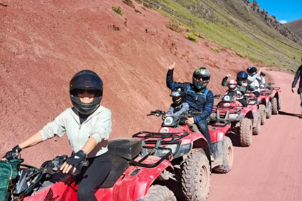 Montaña de los 7 Colores en Cuatrimotos | Salida 10 AM